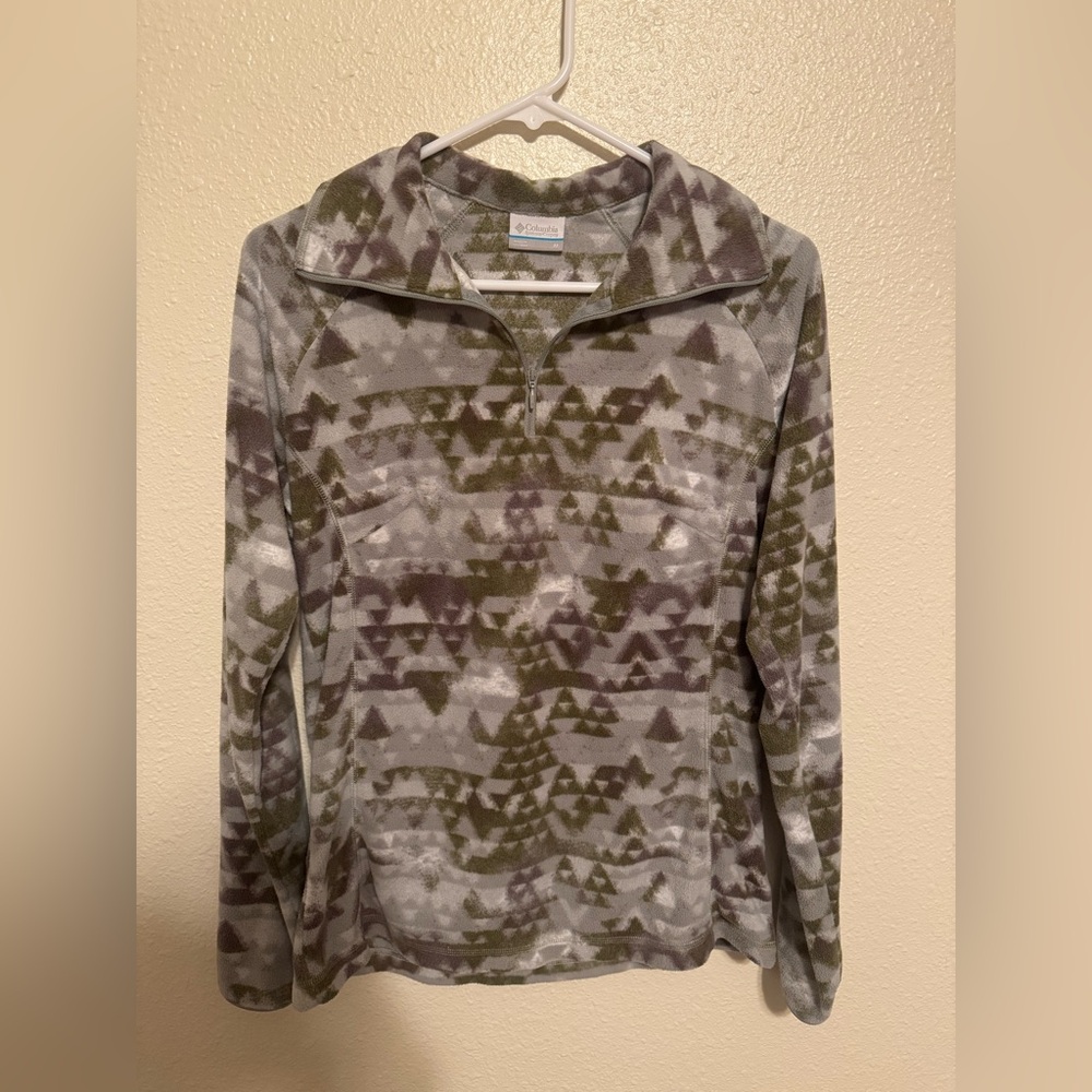 Women Columbia Sweatshirt - Aztec